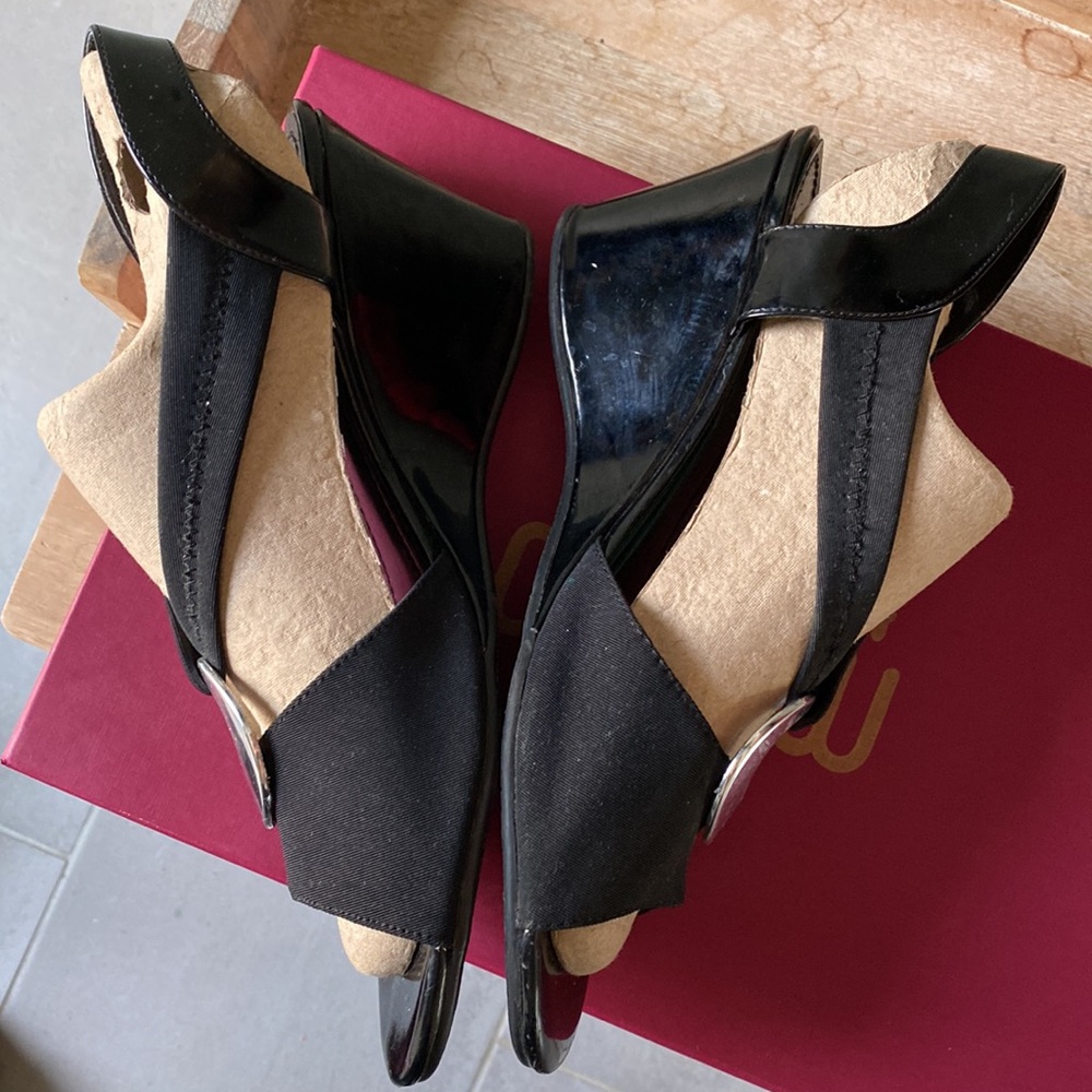 Stretch sandals - Picture 2 of 4